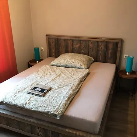 Za Zvoncekom * Vydrna
